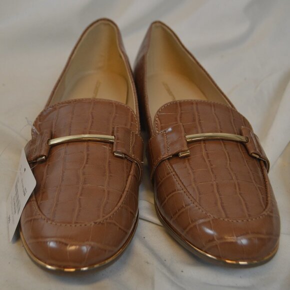 Liz Claiborne Brown Reptile Print Loafers With Gold Bit Size: 9.5 M - Picture 1 of 5